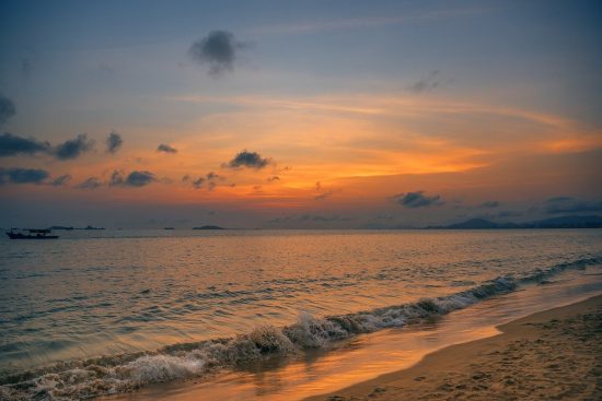 entdecken sie die schönsten strände der welt – von idyllischen buchten bis hin zu lebhaften küsten. genießen sie sonne, sand und meer in traumhaften urlaubsparadiesen.