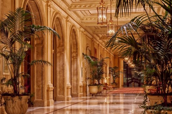 entspannen sie sich in luxuriösen wellnesshotels, die ruhe und erholung bieten. genießen sie hochwertige spa-behandlungen, moderne annehmlichkeiten und köstliche gastronomie für ein unvergessliches erlebnis.