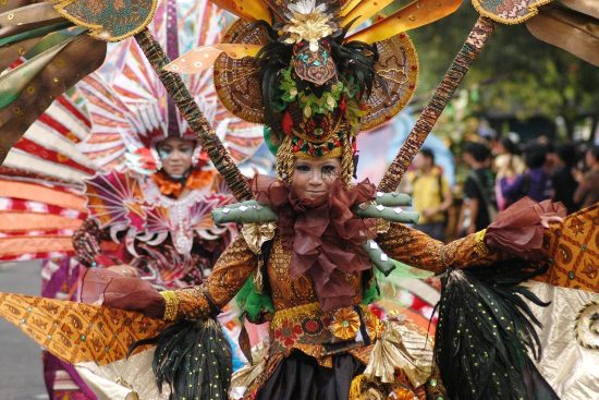 entdecken sie die vielfältigen welt der kulturen! von traditionen über bräuche bis hin zu kulinarischen genüssen – erfahren sie mehr über die reiche kulturelle vielfalt, die unsere welt prägt.