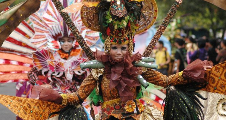 entdecken sie die vielfältigen welt der kulturen! von traditionen über bräuche bis hin zu kulinarischen genüssen – erfahren sie mehr über die reiche kulturelle vielfalt, die unsere welt prägt.