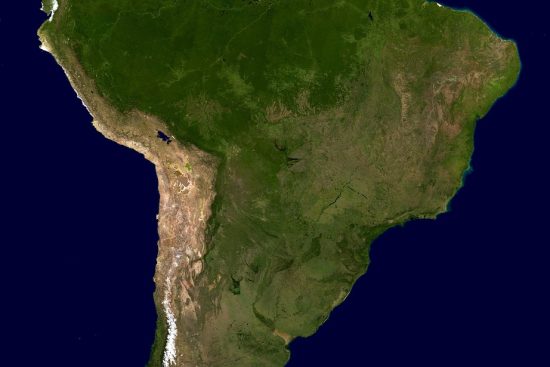 entdecken sie die vielfältige schönheit südamerikas, von den majestätischen anden bis zum lebhaften amazonas. erleben sie die reiche kultur, die atemberaubenden landschaften und die faszinierenden städte dieses faszinierenden kontinents.