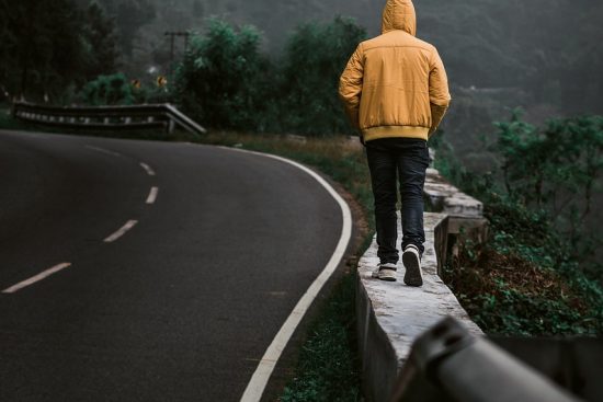 entdecken sie die faszination des reisens mit unserer wanderlust-inspiration. erleben sie aufregende abenteuer, atemberaubende landschaften und unvergessliche kulturen, die ihre sehnsucht nach neuen entdeckungen wecken.