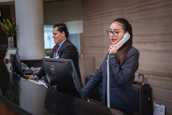 entdecken sie authentische hotelbewertungen, die ihnen helfen, die besten unterkünfte für ihren nächsten aufenthalt zu finden. lesen sie erfahrungen von reisenden und treffen sie informierte entscheidungen für einen unvergesslichen urlaub.