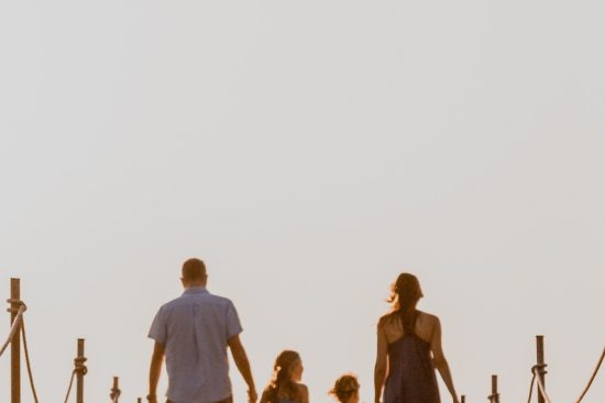 entdecken sie die besten aktivitäten für einen unvergesslichen familienurlaub. von spannenden abenteuern in der natur bis hin zu kulturellen erlebnissen – gestalten sie gemeinsam unvergessliche erinnerungen!