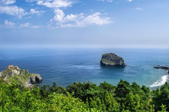 entdecken sie die schönsten strände der welt! von unberührten küsten bis hin zu lebhaften strandpromenaden – finden sie ihren perfekten ort zum entspannen und genießen. erleben sie sonne, sand und meer in vollen zügen!