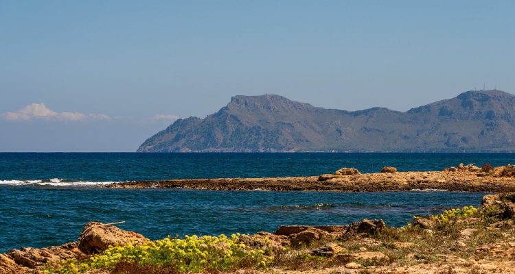 genießen sie unvergessliche strandurlaube mit atemberaubenden ausblicken, kristallklarem wasser und entspannenden aktivitäten. entdecken sie die besten reiseziele für sonne, sand und spaß!