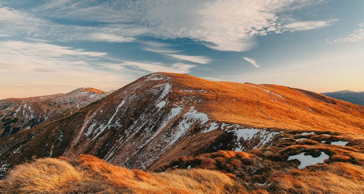 entdecken sie aufregende abenteuerziele, die atemberaubende landschaften und unvergessliche erlebnisse bieten. von den majestätischen alpen bis zu exotischen stränden – ihre nächste abenteuerreise wartet!