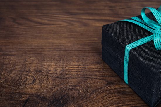 entdecken sie die besten reisegeschenke für abenteuerlustige! von praktischen reiseaccessoires bis zu einzigartigen souvenirs - finden sie das perfekte geschenk für jeden reisenden. lassen sie sich inspirieren und bringen sie freude in die reisen ihrer liebsten!