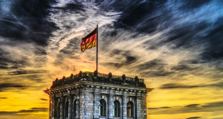 entdecken sie deutschland, ein land voller geschichte, kultur und atemberaubender landschaften. von der pulsierenden hauptstadt berlin bis zu malerischen dörfern und historischen städten bietet deutschland unzählige erlebnisse für jeden reisenden.