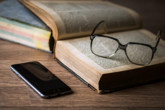 entdecken sie die besten reisebuch-tipps, die sie auf ihrer nächsten entdeckungstour inspirieren und begleiten werden. von fesselnden erzählungen bis hin zu praktischen reiseführern – finden sie die perfekte lektüre für jedes abenteuer.