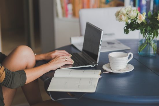 entdecken sie die besten tipps und tricks zur förderung ihres reiseblogs. erfahren sie, wie sie ihre reichweite erhöhen, ansprechende inhalte erstellen und eine treue leserschaft gewinnen können.