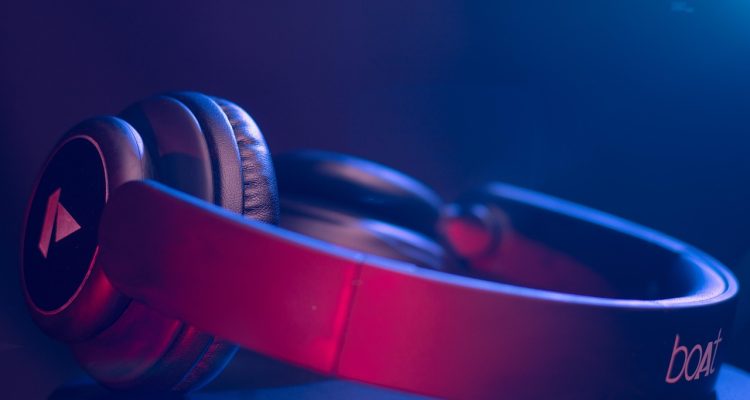 entdecken sie die besten reisegadgets, die ihren nächsten urlaub einfacher und unterhaltsamer machen. von praktischen zubehörteilen bis hin zu innovativen technologien - finden sie alles, was sie brauchen, um bestens vorbereitet zu sein!