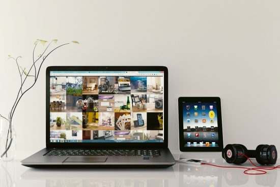 entdecken sie die besten reisezubehör und praktischen gadgets, die ihre reisen einfacher und angenehmer machen. von tragbaren ladegeräten bis hin zu intelligenten organisationstools – finden sie alles, was sie für ihr nächstes abenteuer benötigen!