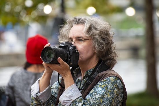 entdecken sie die besten reise-fotografie-ausrüstungen für atemberaubende aufnahmen unterwegs. unser leitfaden hilft ihnen bei der auswahl der idealen kamera, objektive und zubehör.