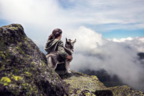 entdecken sie die aufregende welt des backpacking! erleben sie abenteuer, freiheit und die schönheit der natur, während sie fernab der ausgetretenen pfade reisen. ideal für reisende, die neue kulturen und atemberaubende landschaften kennenlernen möchten.