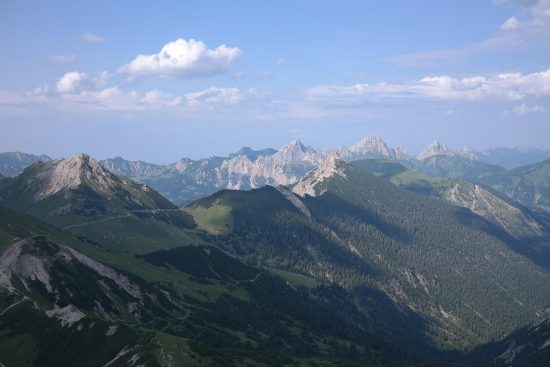 entdecken sie wertvolle reisetipps für ihre nächste abenteuerreise. von packenden empfehlungen über geheimtipps zu den besten reisezielen bis hin zu nützlichen ratschlägen zur planung ihrer perfekten reise – finden sie alles, was sie brauchen, um unvergessliche erinnerungen zu schaffen.