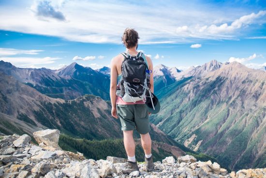 entdecken sie die atemberaubenden landschaften und unberührten naturräume. 'landscape exploration' führt sie auf eine aufregende reise durch faszinierende aussichten und beeindruckende orte in der natur.